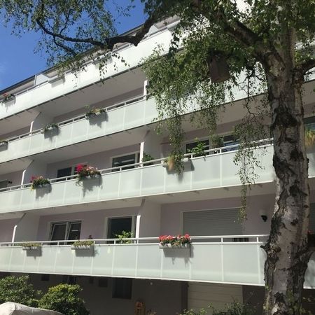 Balkonanstrich mit Acrylat-Fassadenfarbe in Mülheim ausgeführt von Malerbetrieb Overdreef