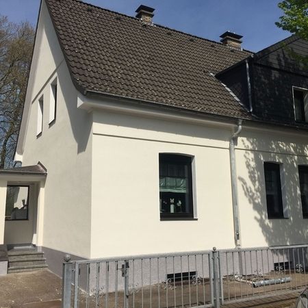 Gewebearmierung mit Silikonharzputz in Oberhausen-Lirich ausgeführt von Malerbetrieb Overdreef